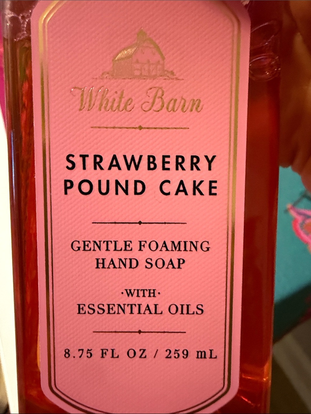 White Barn Pink Strawberry Pound Cake Foaming Hand Soap & Pink Scented Mist - Picture 3 of 4